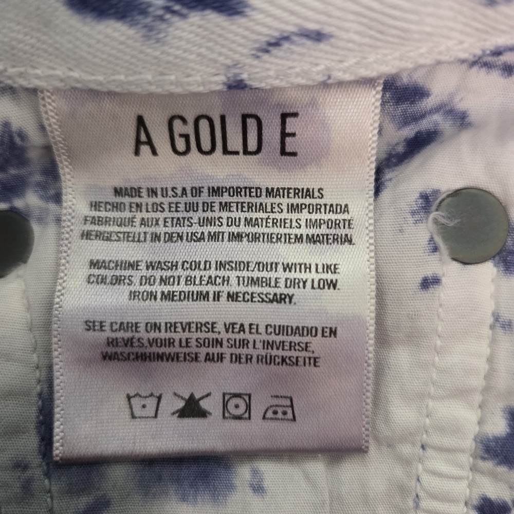 NEW AGOLDE RUMI MID LENGTH TIE DYE JEAN SHORTS. - Picture 6 of 7